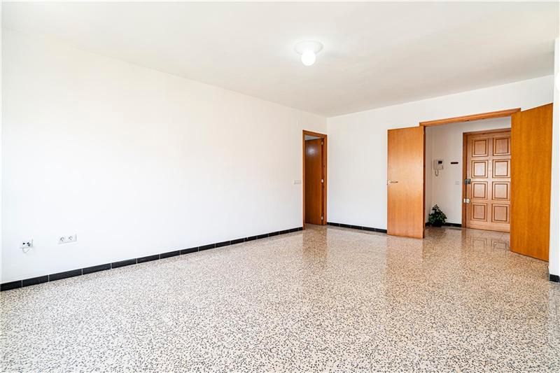 Flat for sale in  Palma de Mallorca