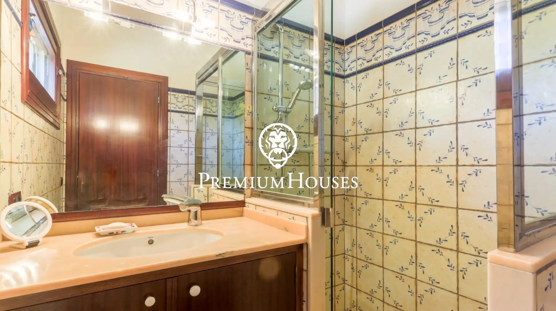 Baño de Casa o chalet en venta en Mataró con Aire acondicionado, Calefacción y Jardín privado