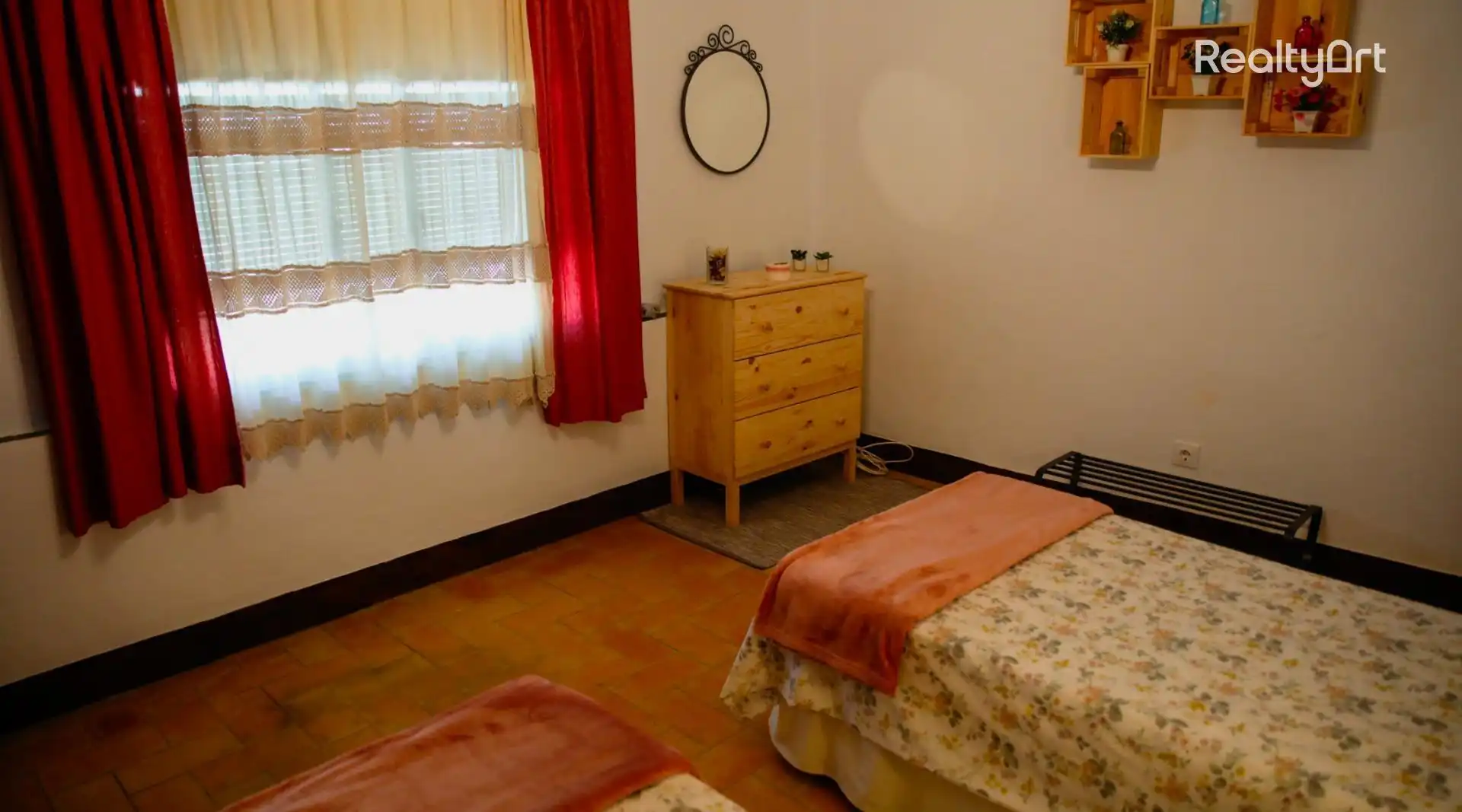 Dormitori de Casa o xalet en venda en El Castillo de las Guardas amb Aire condicionat, Calefacció i Jardí privat