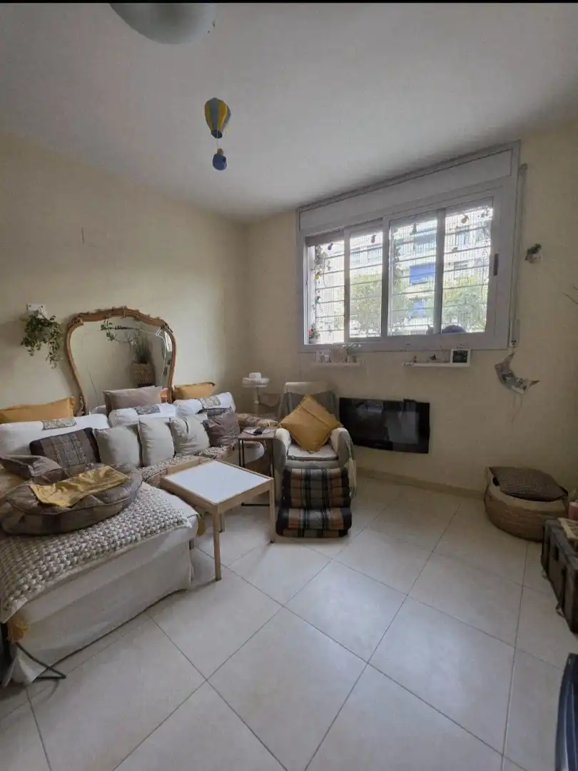 Wohnzimmer von Wohnung zum Verkauf in Badalona mit Klimaanlage, Heizung und Terrasse