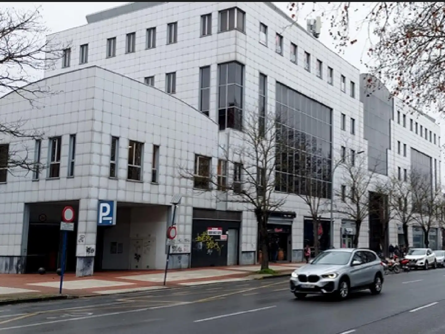 Exterior view of Office for sale in Vitoria - Gasteiz