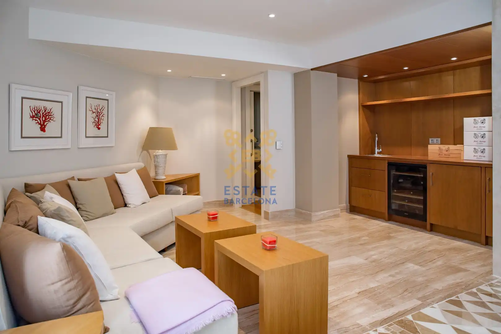 Sala d'estar de Casa o xalet en venda en Tossa de Mar amb Aire condicionat, Jardí privat i Terrassa