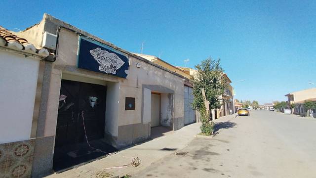 Local comercial en Venta en Calle Virgen en Torrenueva