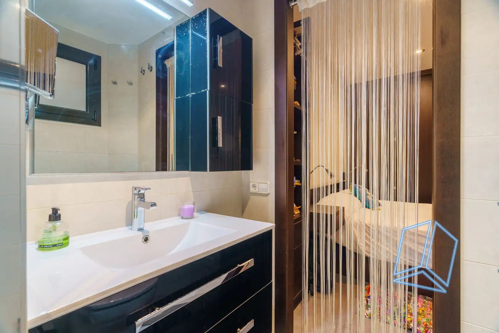 Baño de Piso en venta en Barcelona con Calefacción