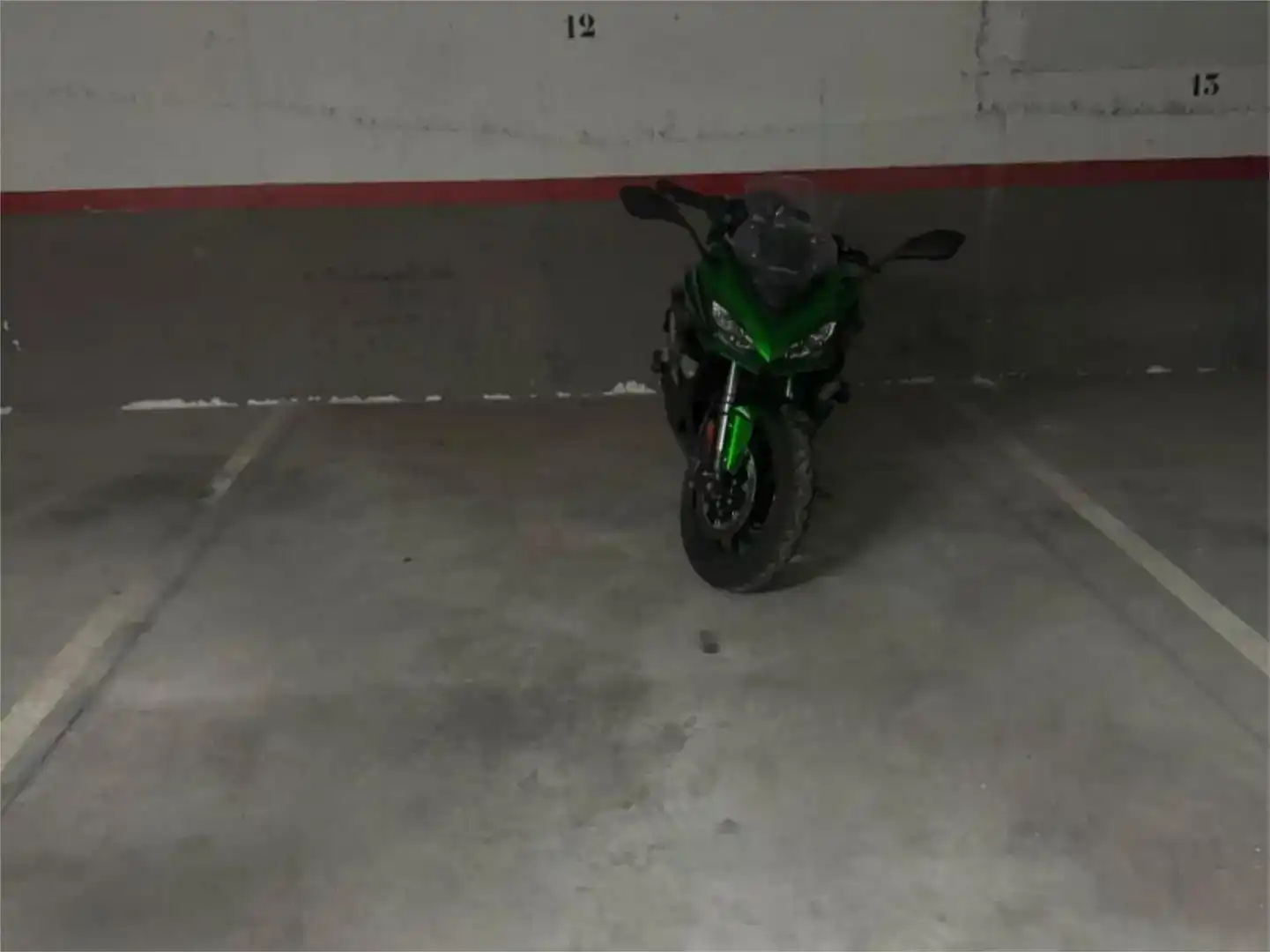 Parking of Garage for rent in Centro