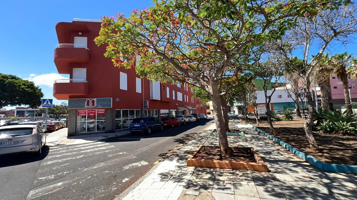 Vista exterior de Planta baixa en venda en San Cristóbal de la Laguna
