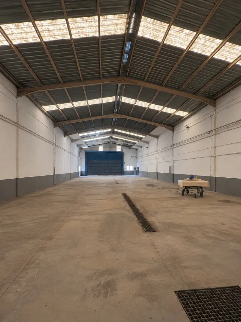 Nau industrial en venda a Tomelloso