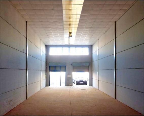 Industrial buildings to rent in  Sevilla Capital