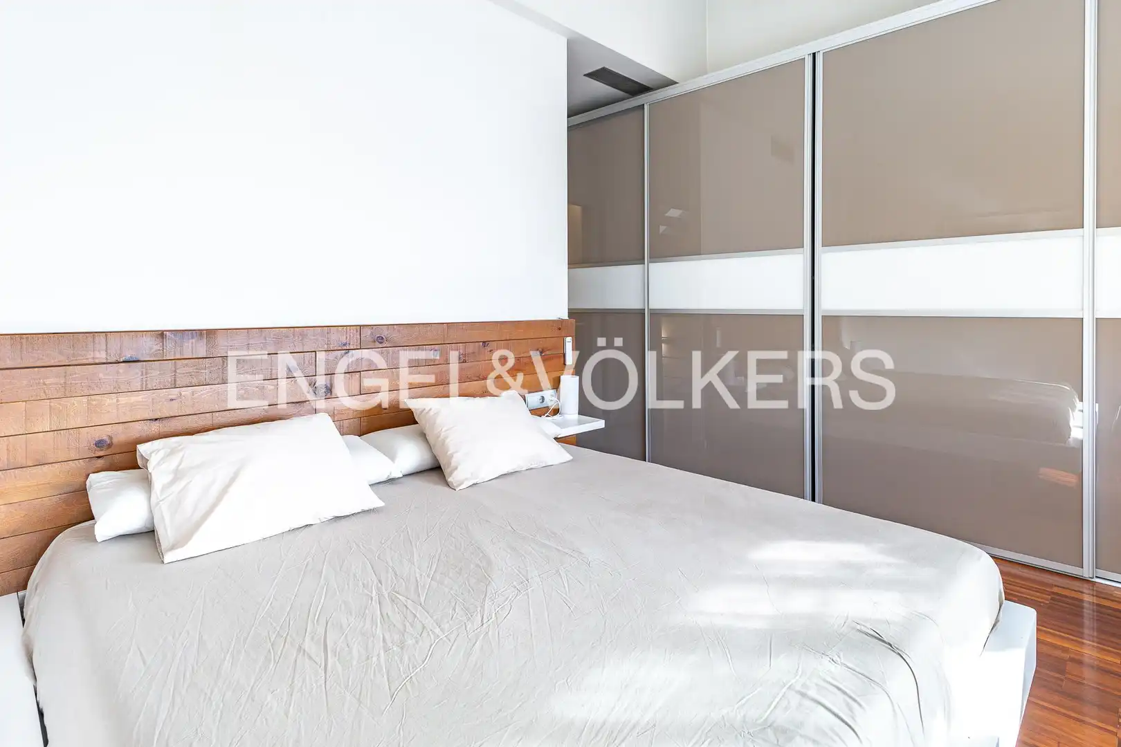 Bedroom of Detached homes for sale in Ripollet  with Air Conditioner, Heating and Private garden