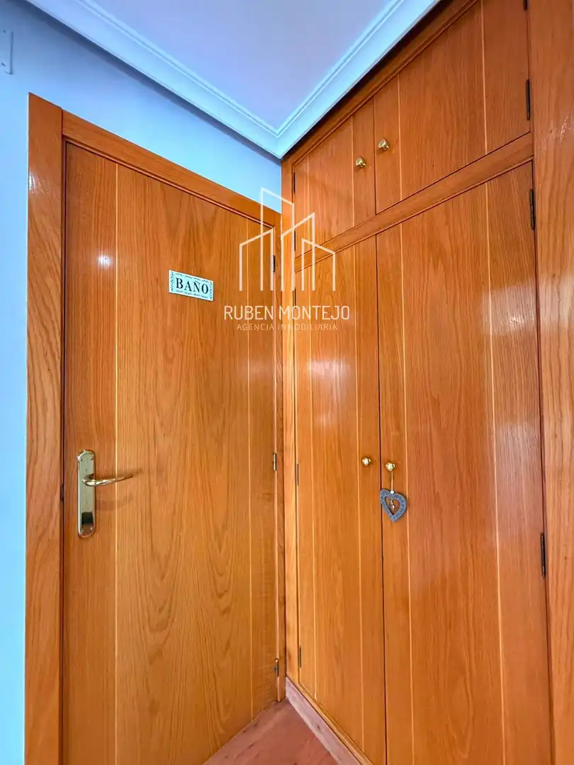 Wohnung zur Miete in Villamayor mit Heizung, Terrasse und Möbliert