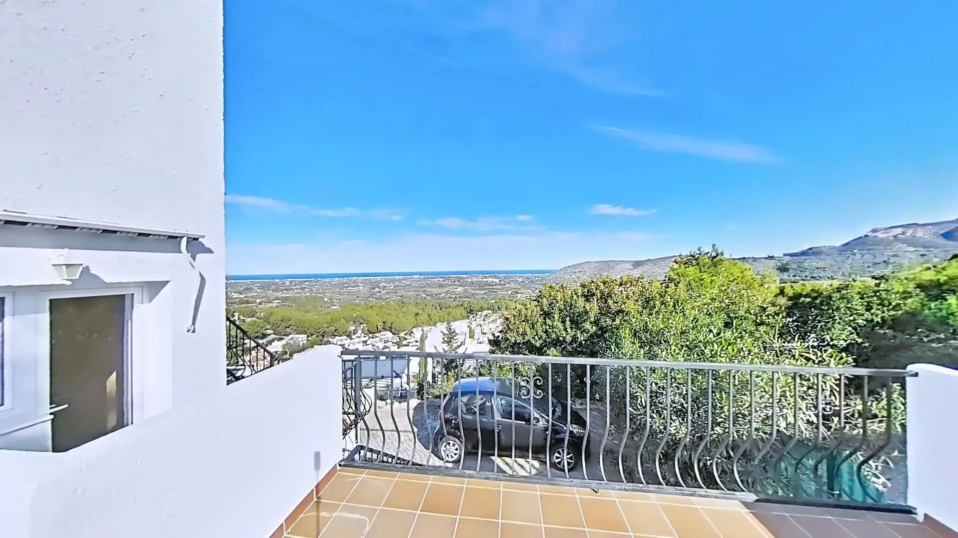 Vista exterior de Casa o xalet en venda en Pedreguer amb Aire condicionat, Terrassa i Balcó