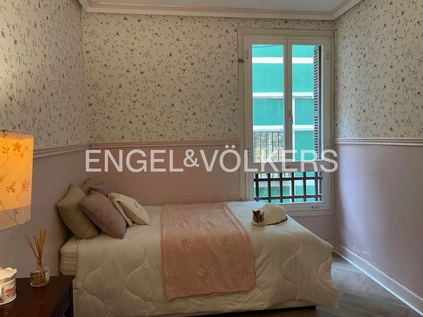 Habitación de Piso en venta en Getxo  con Calefacción