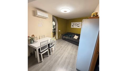 Foto 4 de Apartament en venda a Calle Gravina de, Pubilla Cases, L'Hospitalet de Llobregat