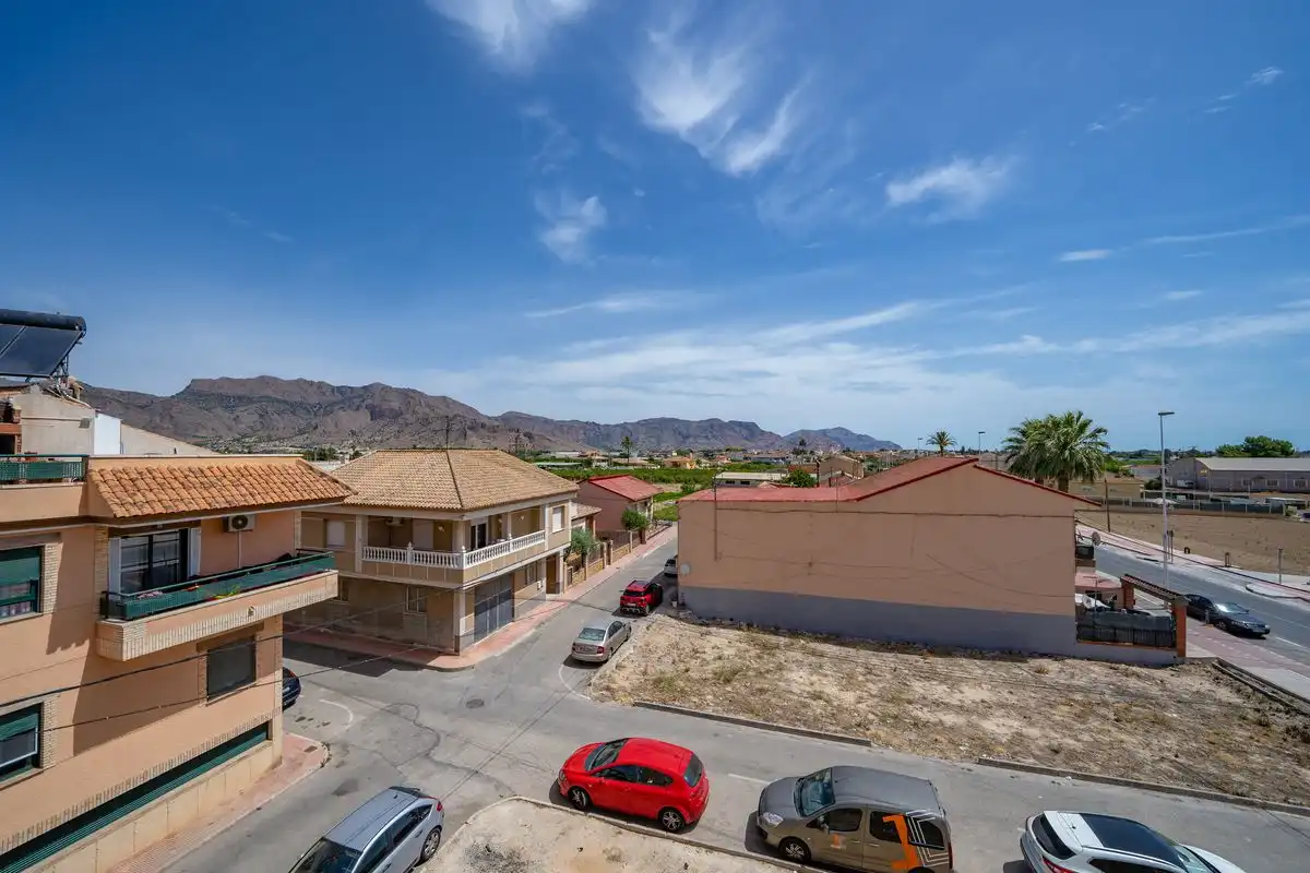 Vista exterior de Piso en venta en Orihuela con Calefacción y Trastero