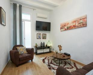 Living room of Apartment to rent in  Barcelona Capital  with Air Conditioner, Oven and Washing machine