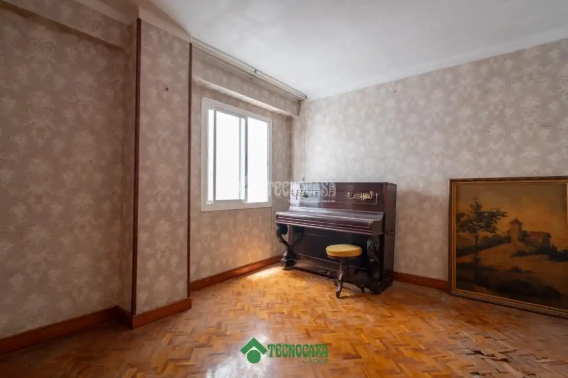 Piso con ascensor en venta en C. Javier Sanz, imagen 2