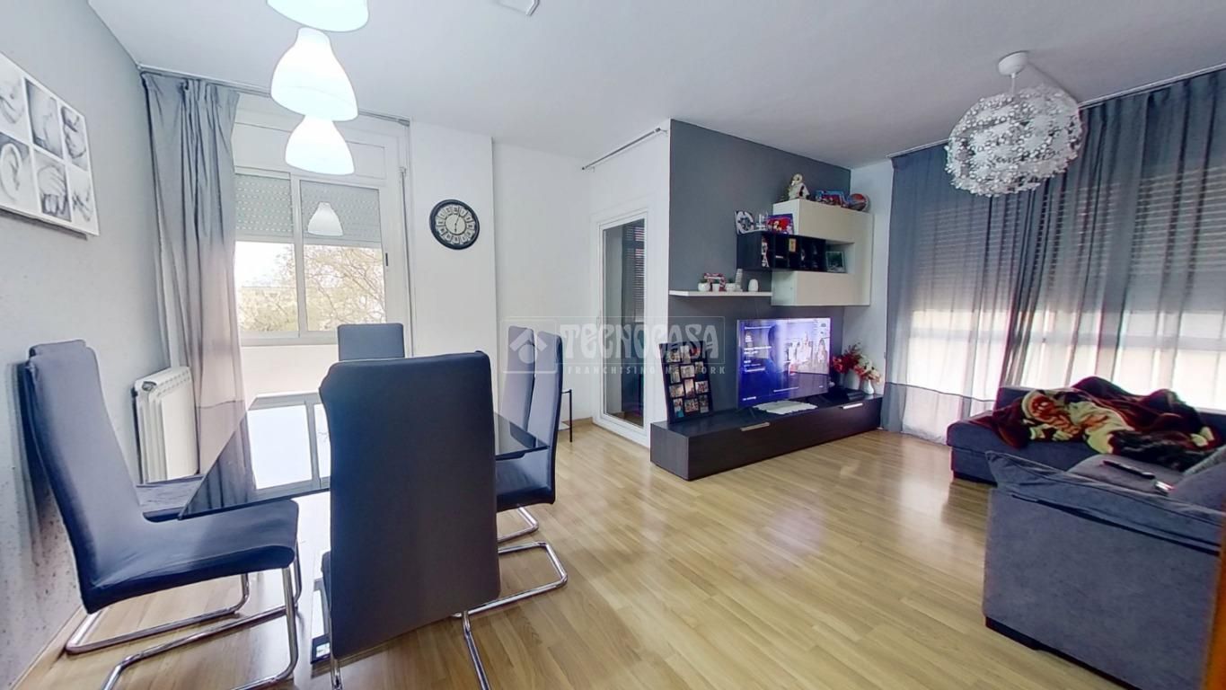 Piso en venta en Les Termes, Creu de Barberà - Sector Sud