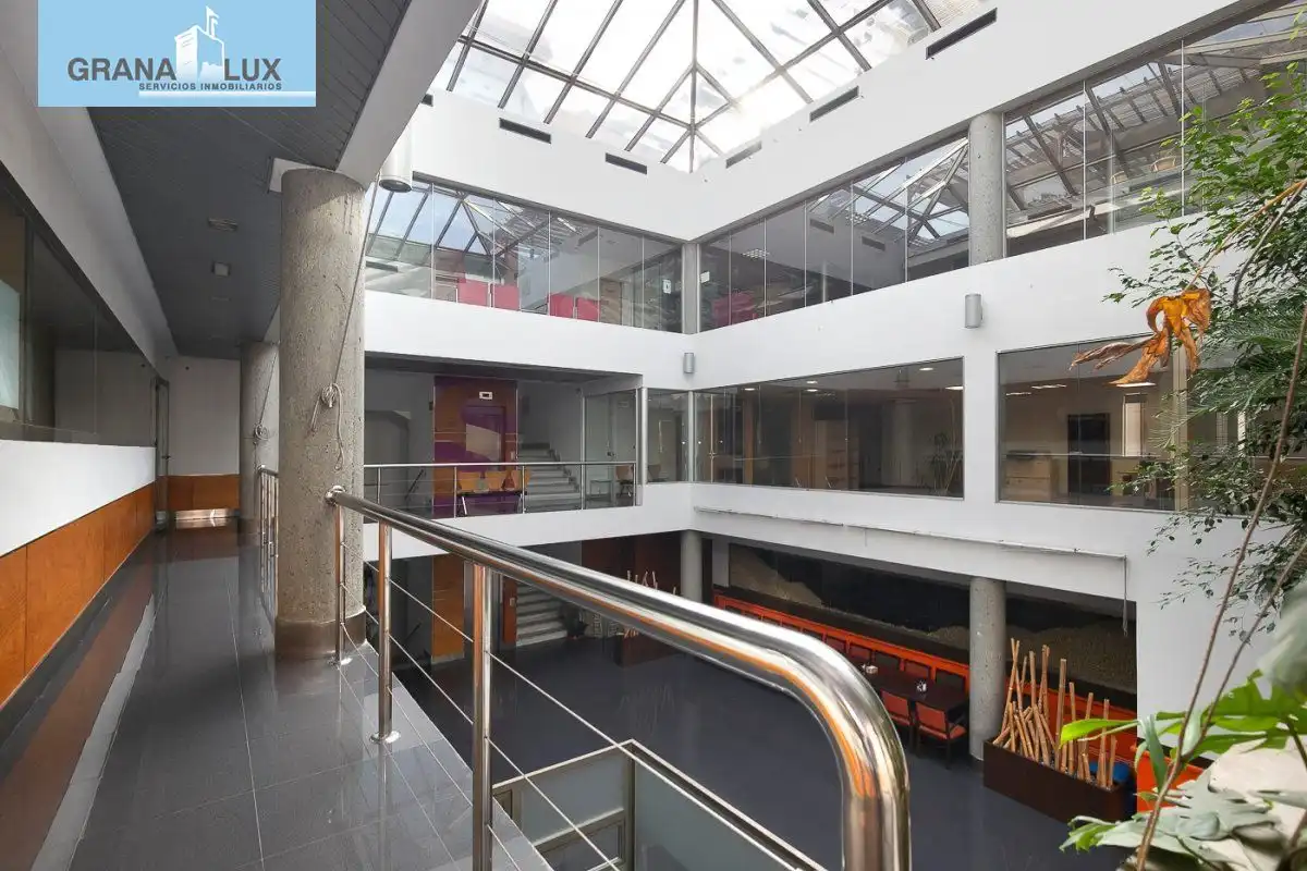 Inmuebles singulares con ascensor en venta en Poniente, imagen 13
