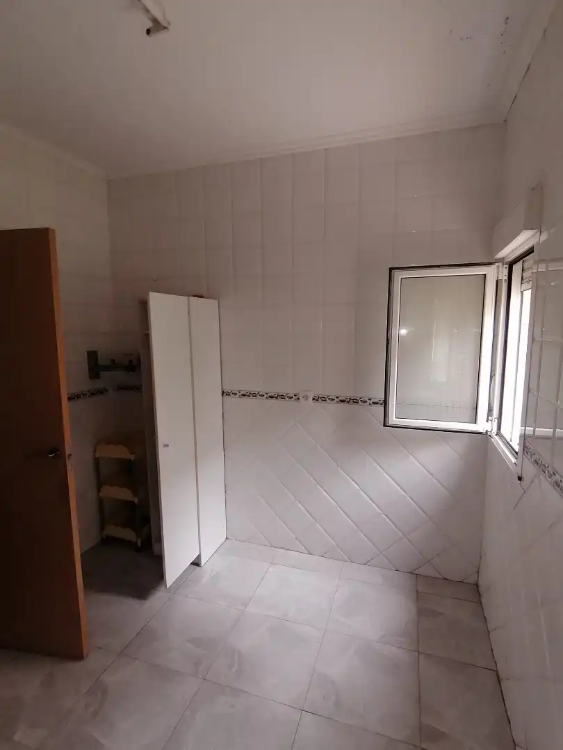 Baño de Piso en venta en Gijón  con Parquet y Lavadora