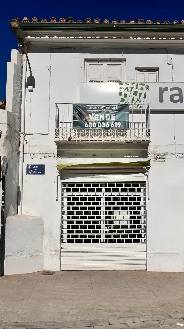 Vista exterior de Casa o chalet en venta en Valencia con Terraza y Balcón