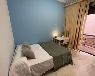 Bedroom of Flat to rent in  Sevilla Capital  with Air Conditioner and Terrace