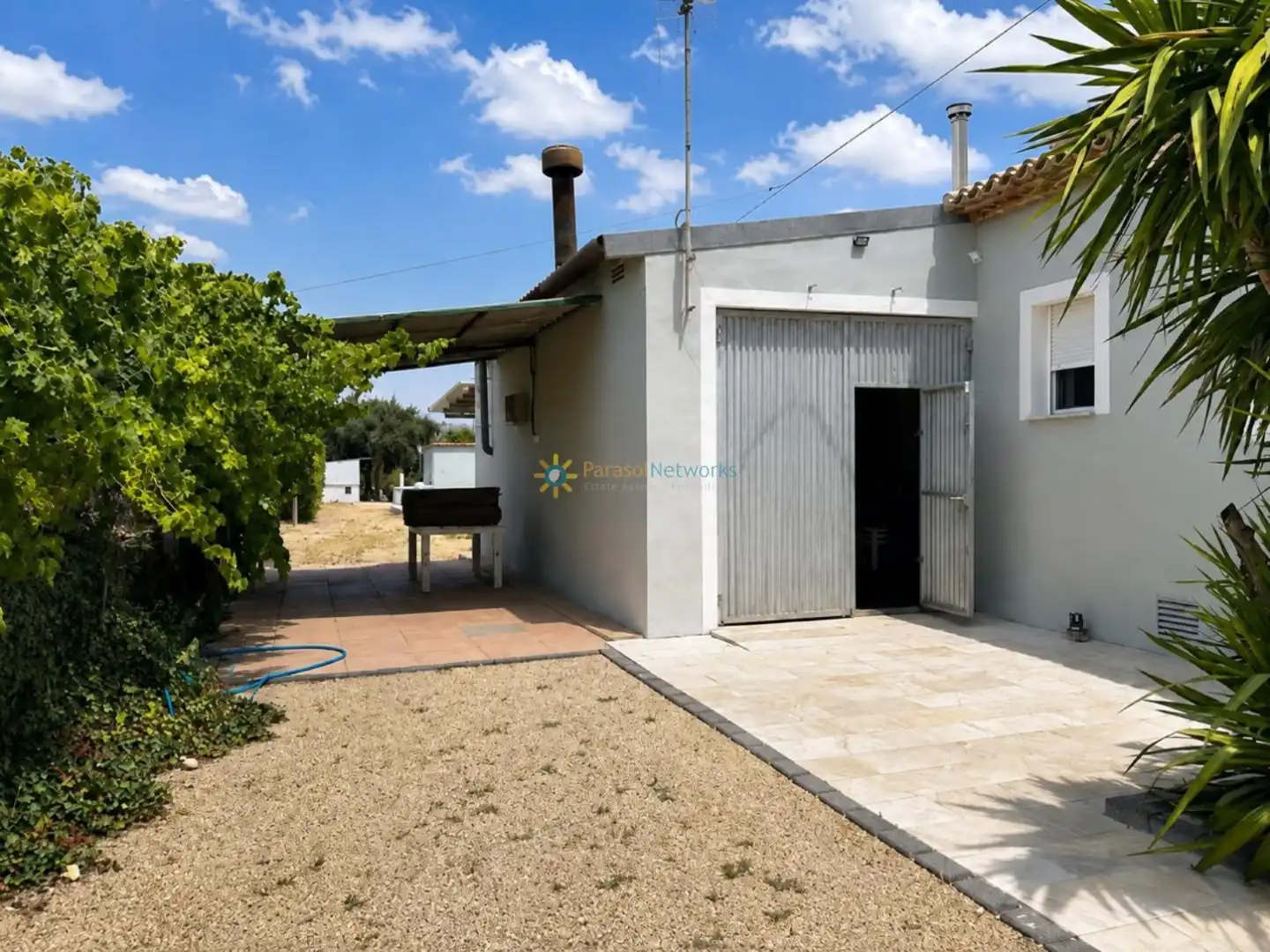Exterior view of Houses for sale in Ontinyent  with Air Conditioner, Private garden and Terrace