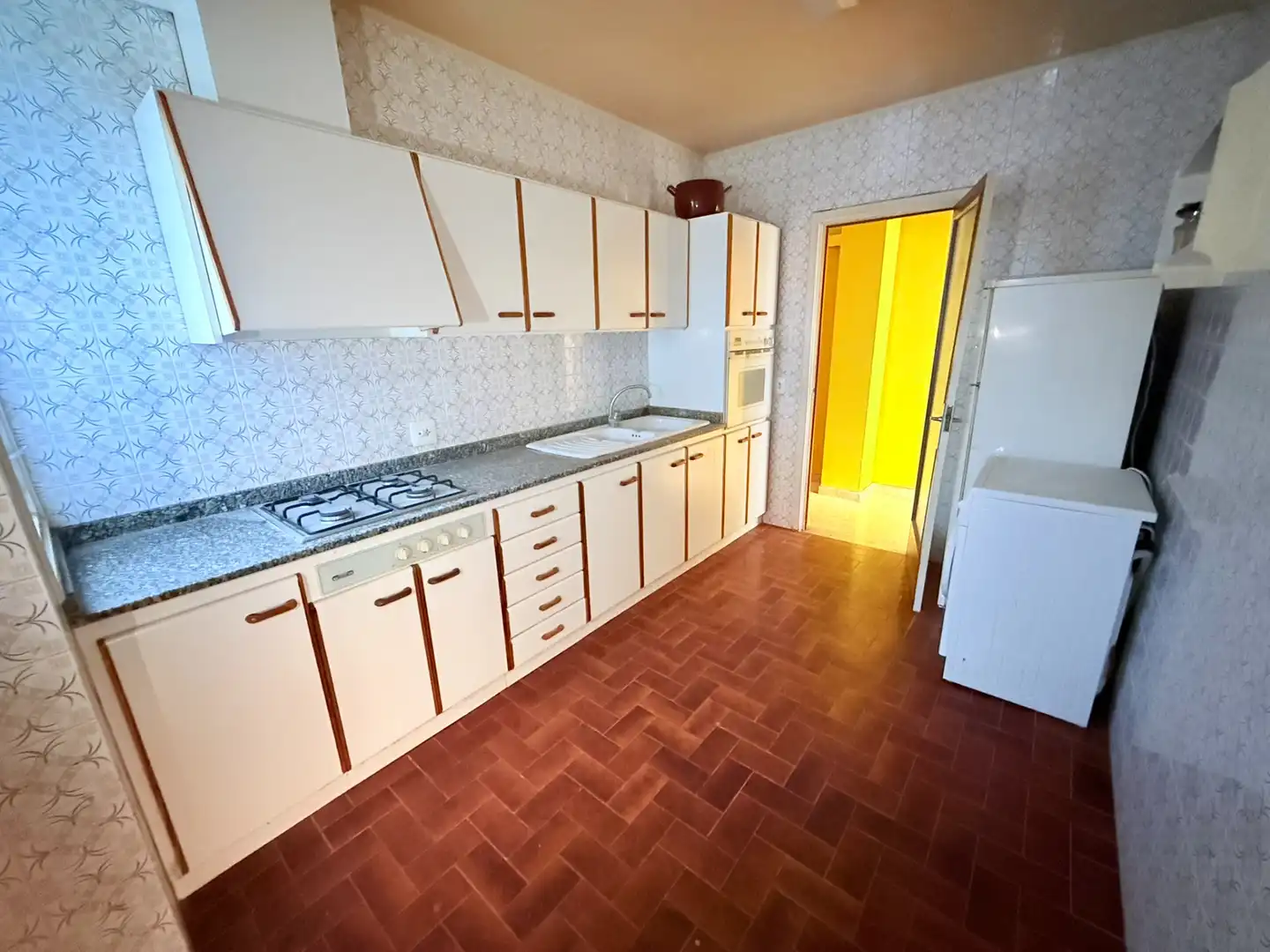 Wohnung mit Terrasse zum Verkauf in Carrer Uetam, imagen 2