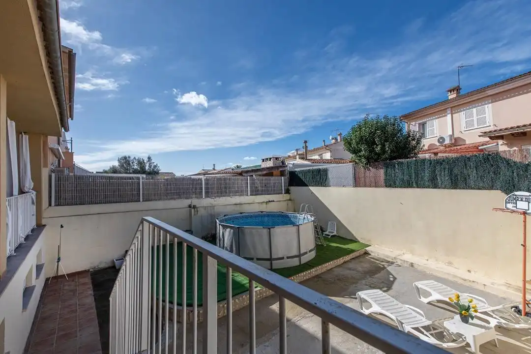 Piscina de Casa adosada en venda en Marratxí amb Terrassa i Balcó