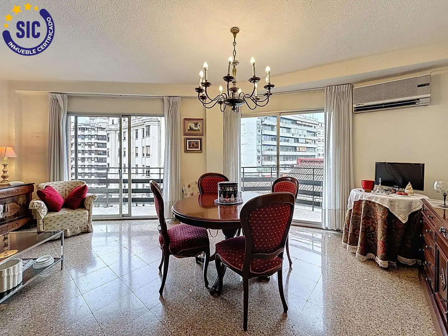 Comedor de Piso en venta en Valencia con Calefacción y Terraza