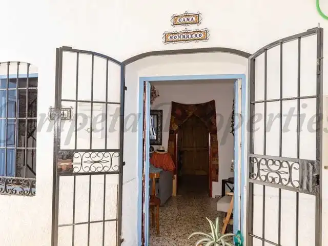 Adossat en venda a Cómpeta, imagen 4