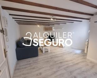 Living room of Attic to rent in  Madrid Capital  with Air Conditioner, Heating and Furnished