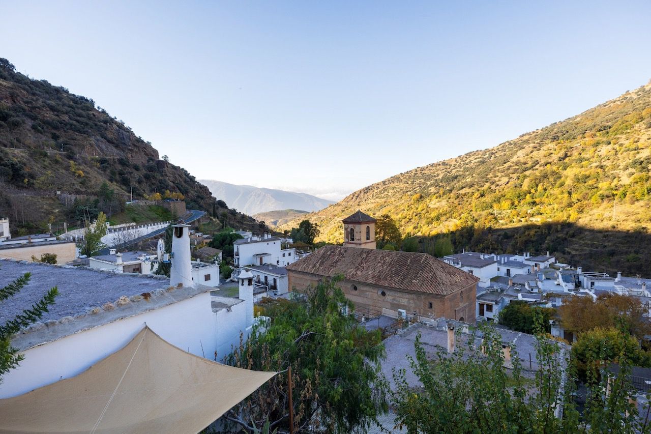 Vista exterior de Casa o xalet en venda en Pampaneira amb Terrassa