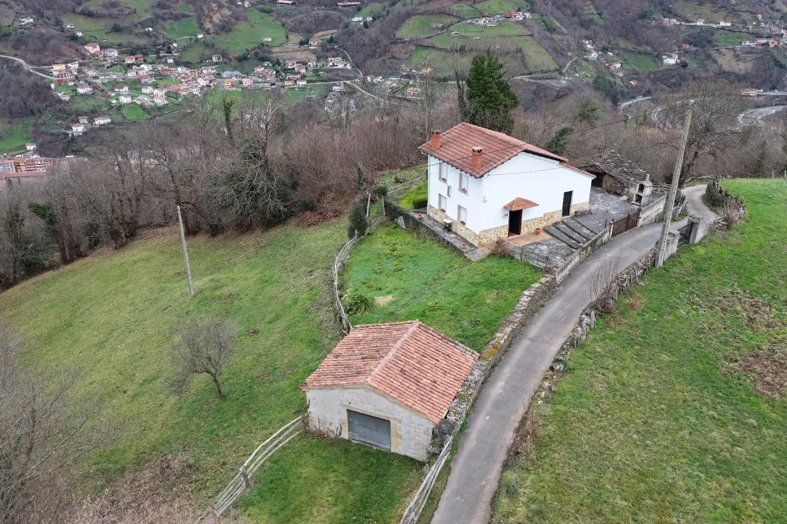 Houses for sale in Aller  with Heating, Private garden and Parquet flooring