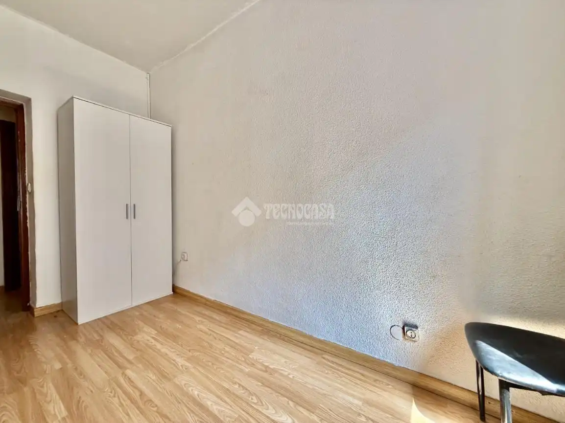 Bedroom of Flat for sale in Alcalá de Henares  with Air Conditioner and Heating