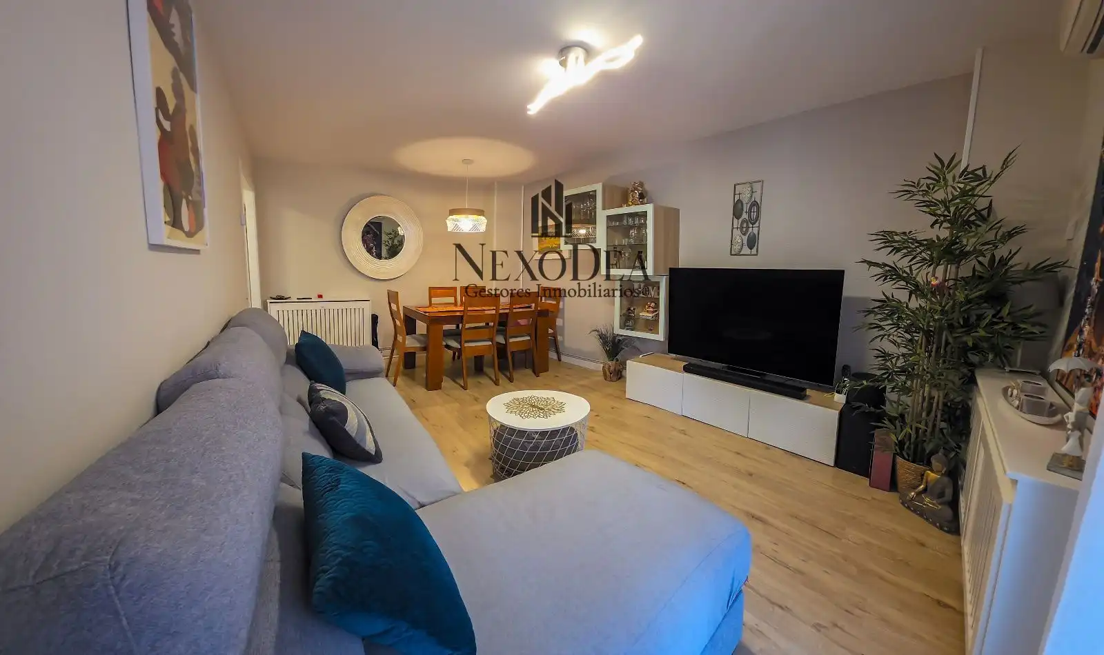 Living room of Flat for sale in Valdemoro  with Air Conditioner, Terrace and Swimming Pool