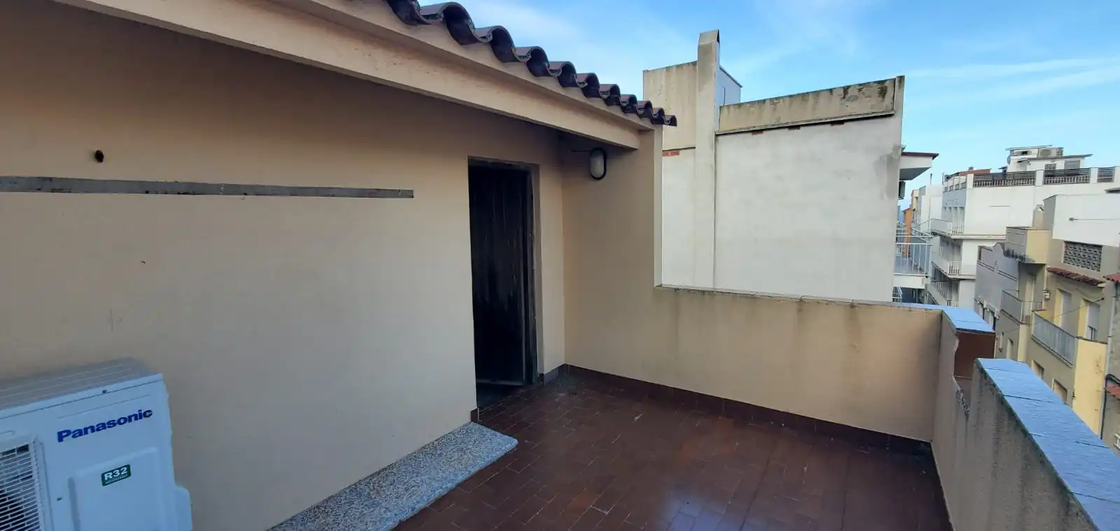 Terraza de Casa adosada en venta en L'Escala con Calefacción y Amueblado