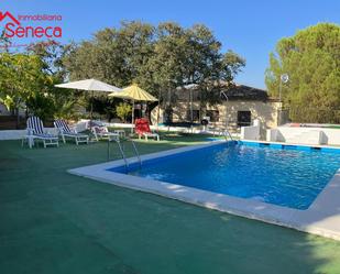 Swimming pool of House or chalet for sale in  Córdoba Capital  with Storage room, Swimming Pool and Furnished
