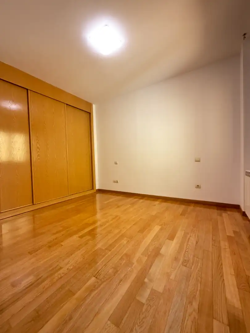 Apartments for rent in Plaza de la Constitución, Velilla de San Antonio