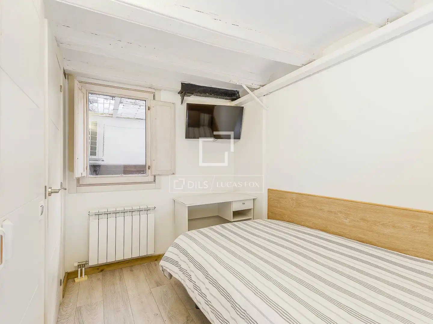 Habitación de Piso en venta en Barcelona con Aire acondicionado, Calefacción y Trastero