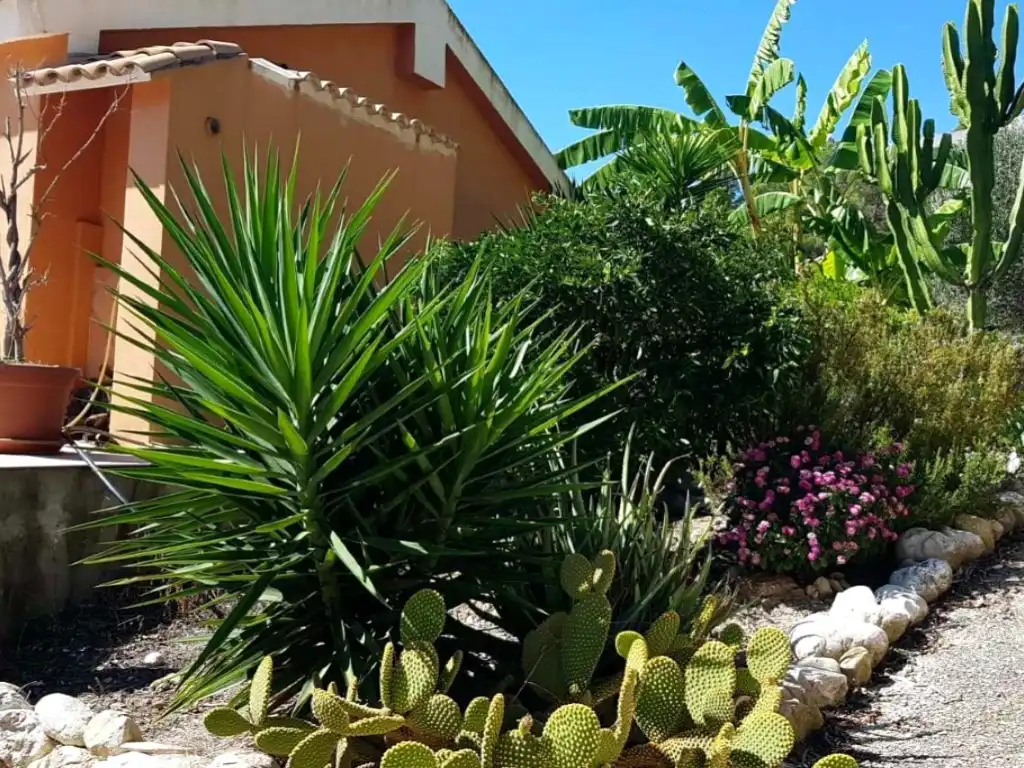 Jardín de Finca rústica en venta en Xirles