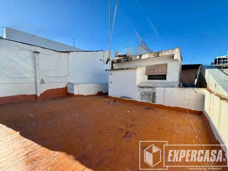 Vista exterior de Casa o chalet en venta en Valencia con Terraza y Trastero