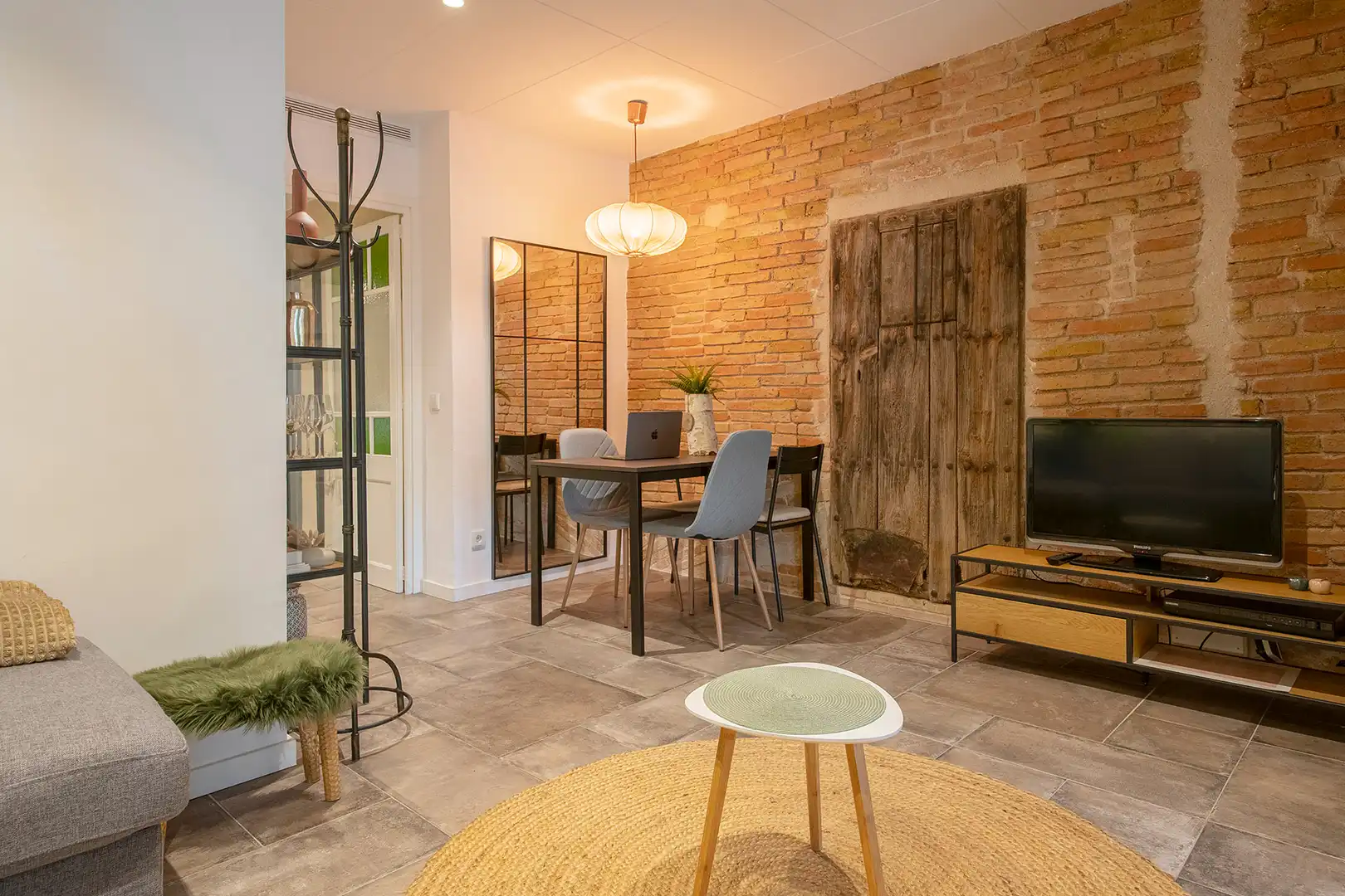 Sala de estar de Piso en venta en Girona con Aire acondicionado, Calefacción y Amueblado