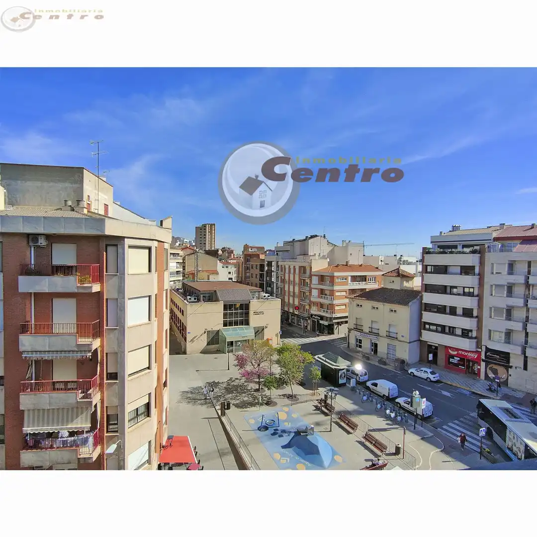 Vista exterior de Piso en venta en Albacete con Aire acondicionado, Calefacción y Balcón