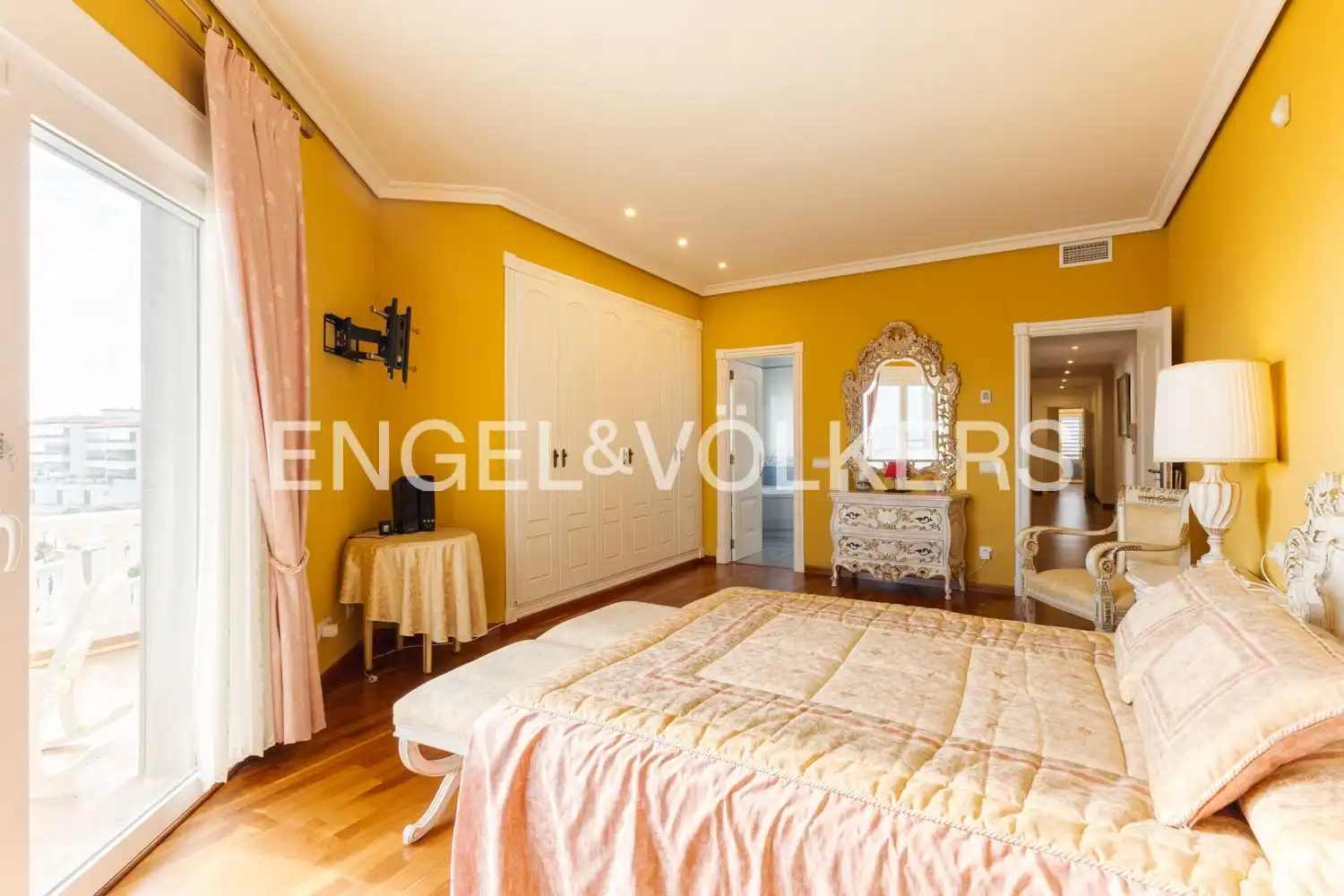 Dormitori de Casa o xalet en venda en Oropesa del Mar / Orpesa amb Aire condicionat, Calefacció i Jardí privat