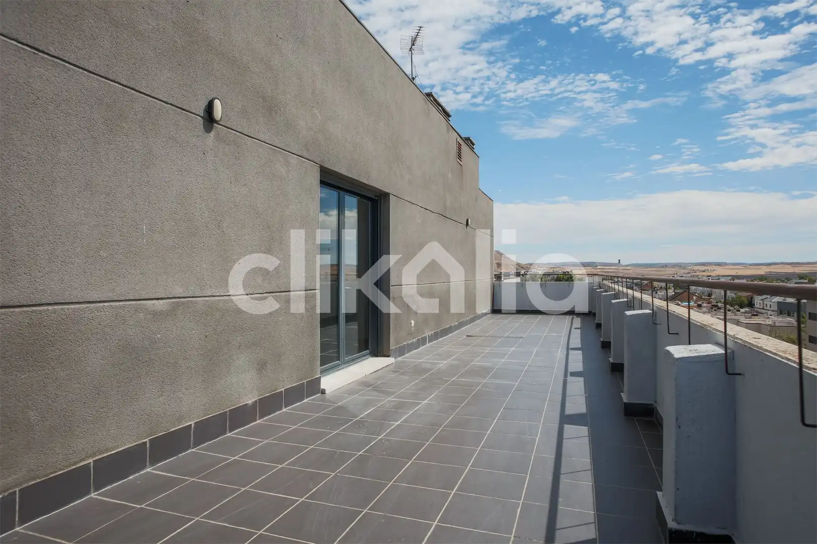 Terrassa de Pis de lloguer en Torrejón de Ardoz amb Calefacció, Terrassa i Traster