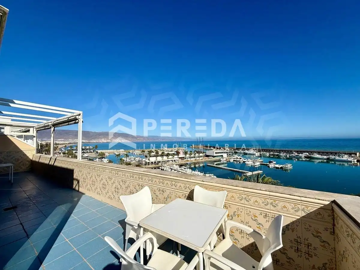 Terraza de Ático en venta en Roquetas de Mar con Terraza