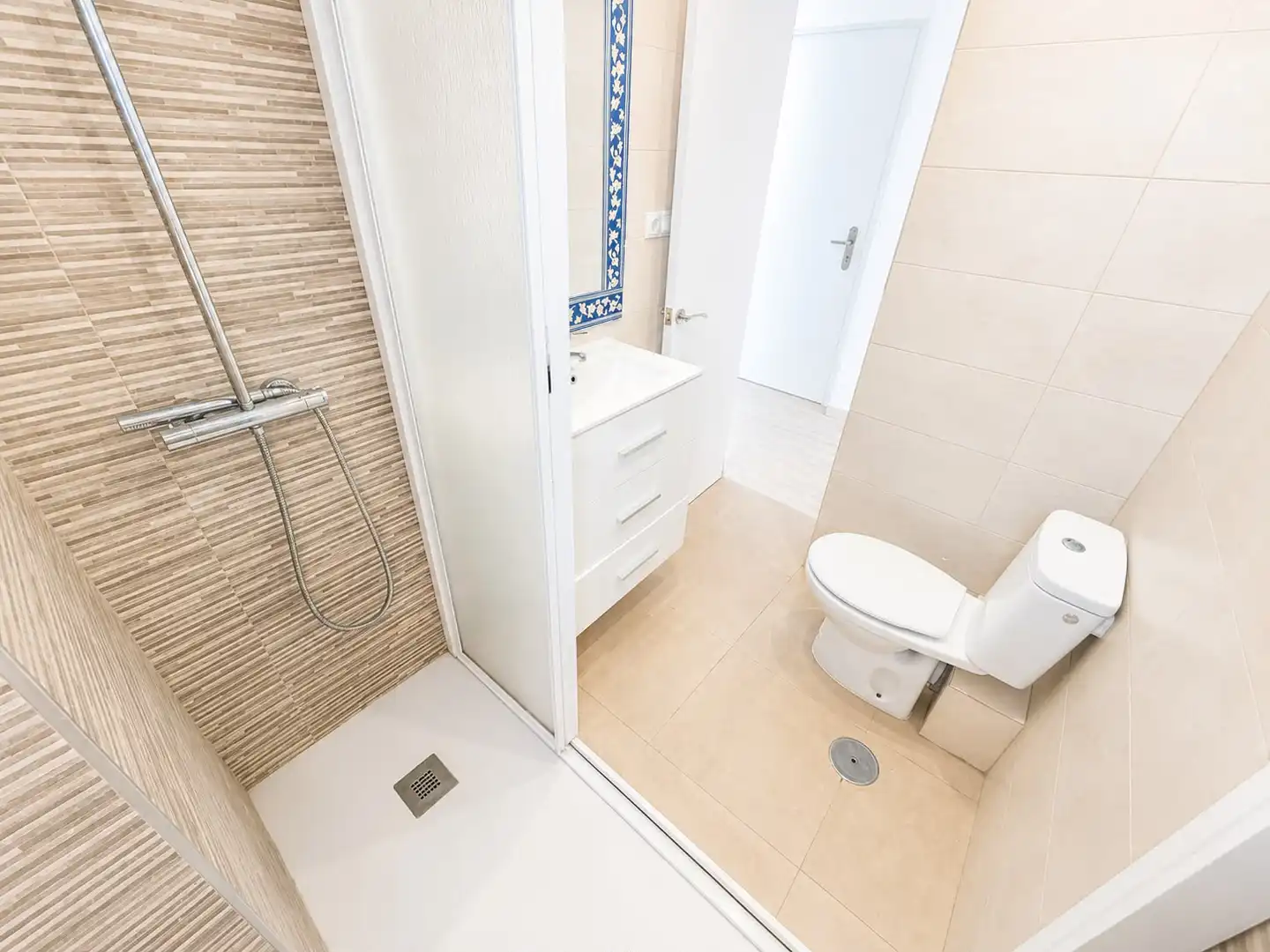 Flat with lift for sale in Avenida Gamonal, imagen 9