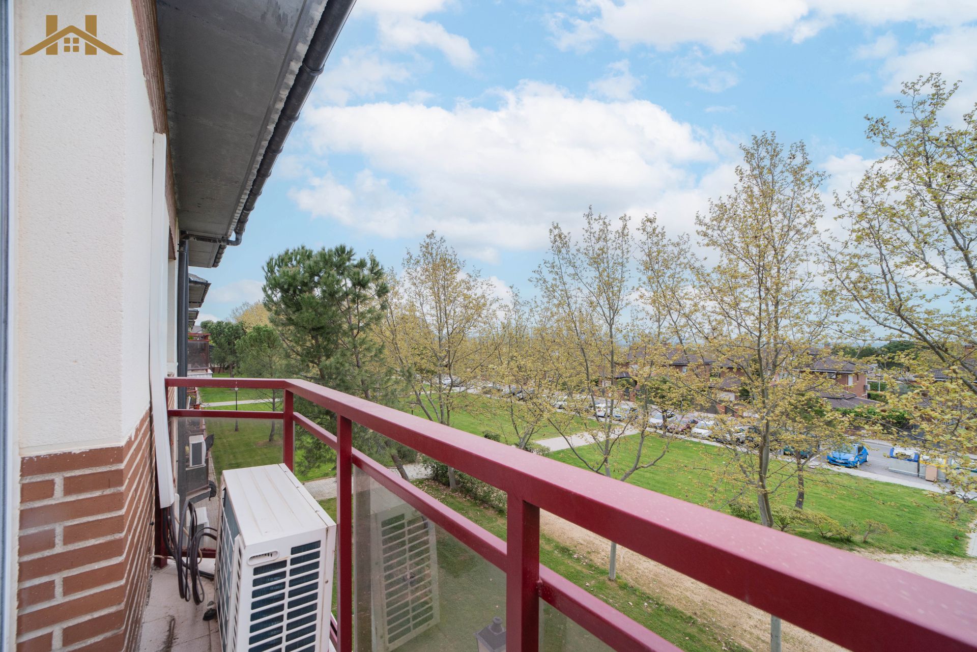Balcony of Flat for sale in Villanueva de la Cañada  with Air Conditioner, Oven and Washing machine