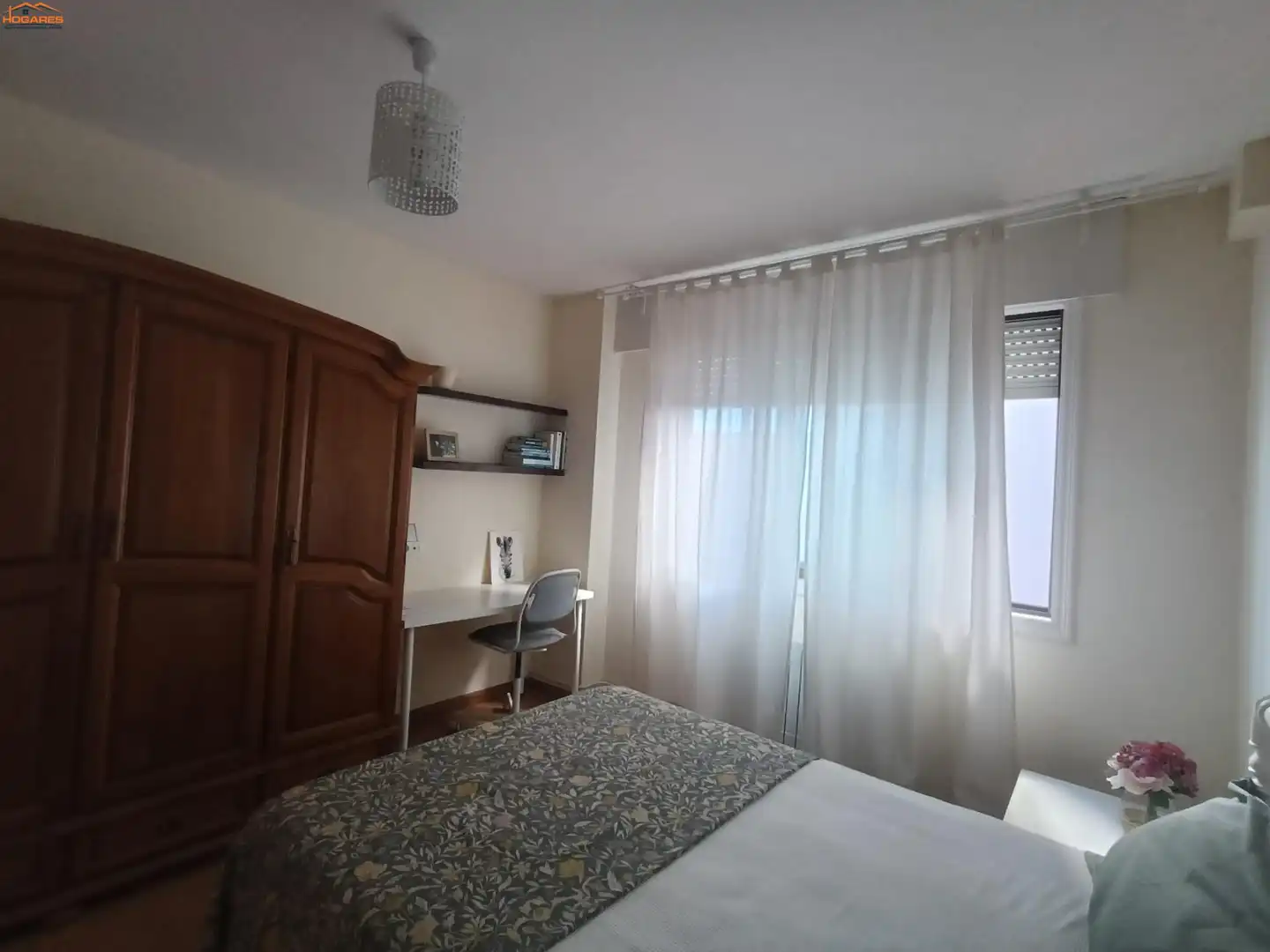 Habitación de Piso en venta en Tomiño con Calefacción, Terraza y Balcón