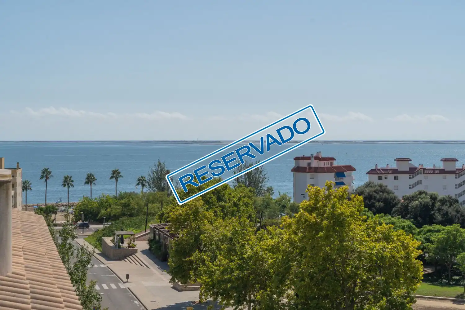 Penthouse with lift for sale in CODONYOL